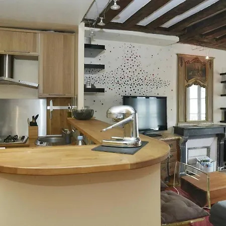 Apartment Le Charme Intemporel Paris