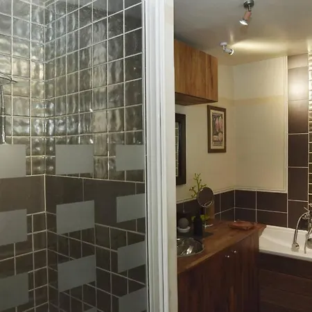 Le Charme Intemporel Apartment Paris